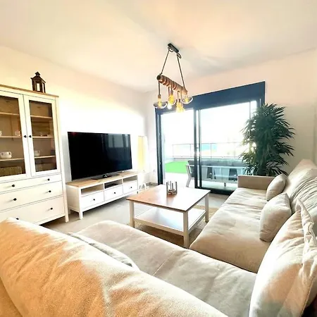 Апартаменти 13 Iconic Vista Playa *